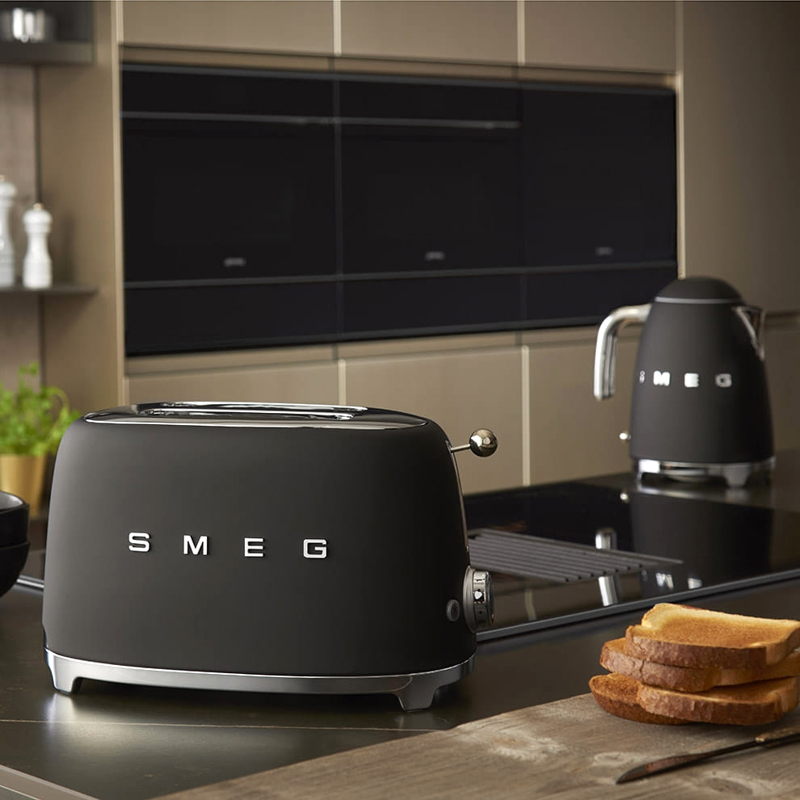 SMEG TSF01BLMEU